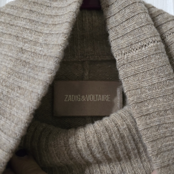 Zadig & Voltaire Alma Give Me Love Oversized Turtleneck Sweater, 100% Wool, EUC! - Picture 14 of 15